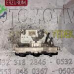 7D1819045L VW TRANSPORTER T4 Kalorifer Kontrol Paneli