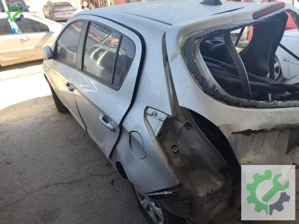 Hyundai i20 Kapı çıkma parça