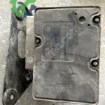 7h0 907 379 E  TRANSPORTER T5 Abs beyni