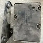 7h0 907 379 E  TRANSPORTER T5 Abs beyni