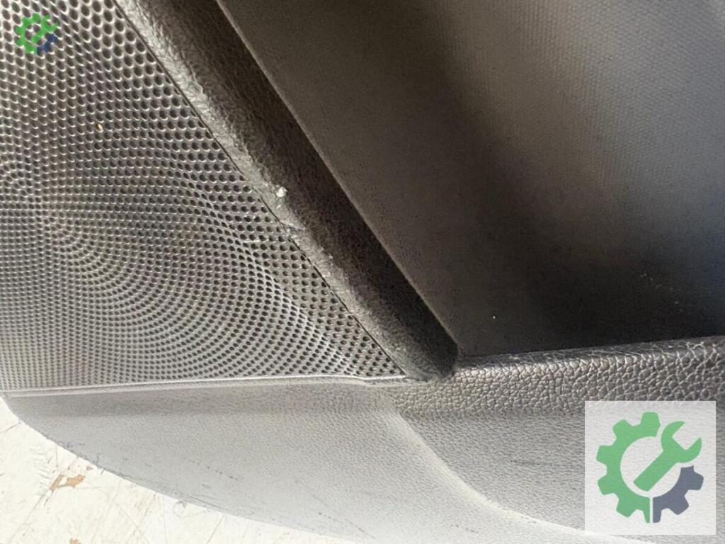Kia Sportage Kapı Döşemesi çıkma parça