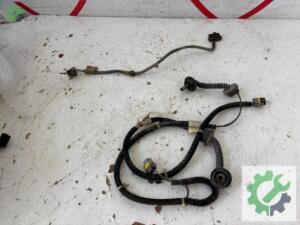 OPEL CORSA B ARKA KAPI TESİSATI
