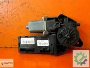 807319718R Megane Cam Kaldırma Motoru 0130822479 5556210200