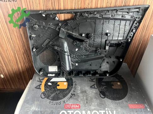 Renault Clio Kapı Döşemesi 809012053R çıkma parça