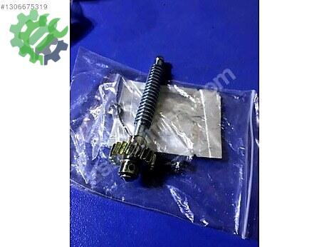 Jaguar X Type Kaput Açma Kolu çıkma parça