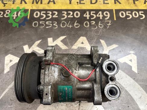 Renault Clio Klima Kompresörü 8200116429 çıkma parça