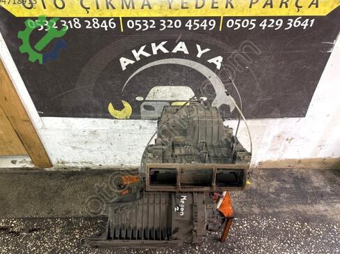 Renault Megane Kalorifer Kutusu 8200283473 çıkma parça