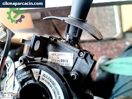 Renault Kangoo Sinyal Kolu 8200296869 çıkma parça