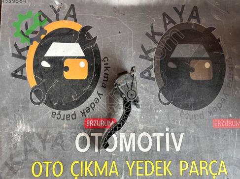 Renault Laguna Pedal 8200415818 çıkma parça