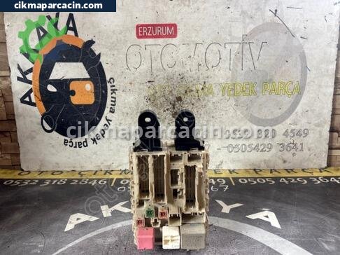 Toyota Corolla Sigorta Kutusu çıkma parça