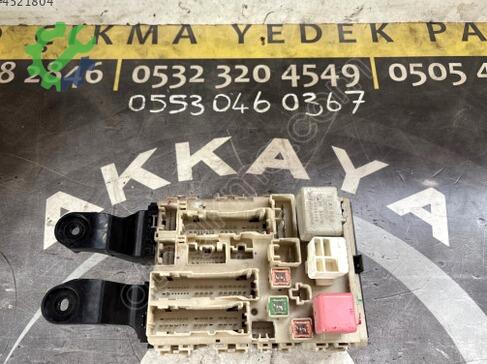 Toyota Corolla Sigorta Kutusu 82730 çıkma parça