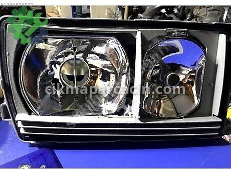 Mercedes-Benz 220 Sağ Ön Far çıkma parça