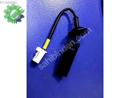 Kia Rio Kaput Açma Kolu 812601W220 çıkma parça