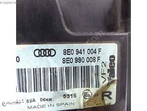 Audi A4 Sağ Ön Far 8E0941004F çıkma parça