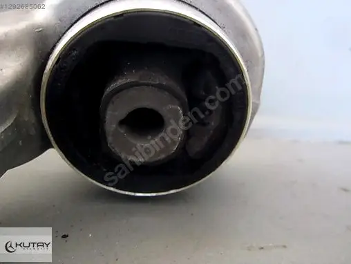 Audi A4 Salıncak (Alt Tabla) 8K0407695H çıkma parça