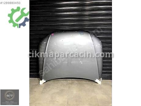 Audi A4 Kaput çıkma parça