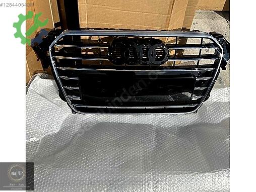 Audi A4 Ön Panjur 20122015 çıkma parça
