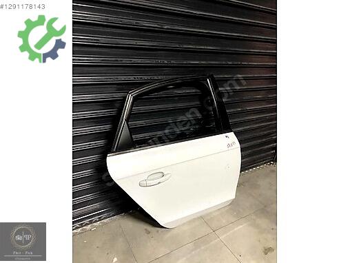Audi A4 Sağ Arka Kapı 8K5833052D çıkma parça