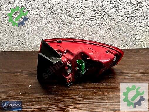 Audi A4 Stop 8K5945095AC çıkma parça