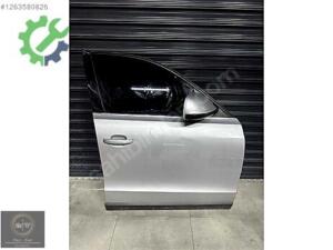 8R0831052E AUDI Q5 SAĞ ÖN KAPI GRİ 20092017