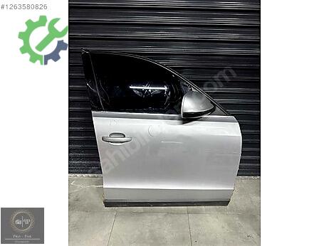 Audi Q5 Sağ Ön Kapı çıkma parça