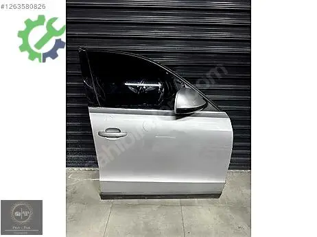 Audi Q5 Sağ Ön Kapı çıkma parça