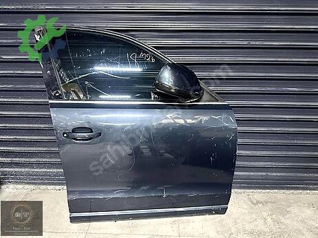 Audi Q5 Sağ Ön Kapı çıkma parça