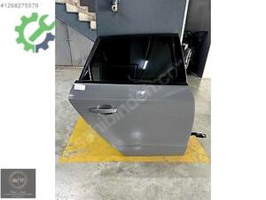 8V4833052A AUDİ A3 SAĞ ARKA KAPI NARDO GRİ