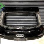8X4827023B AUDİ A1 BAGAJ KAPAĞI SİYAH
