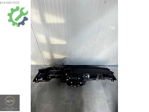 Audi A3 Torpido 8Y1857001 çıkma parça