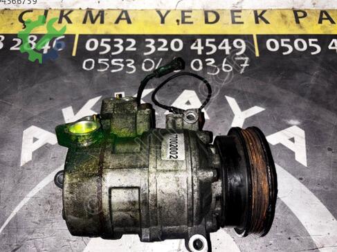 Audi A4 Klima Kompresörü 8D0260808 çıkma parça