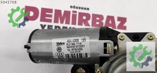 Audi A3 Arka Silecek Motoru 8L0955711B çıkma parça