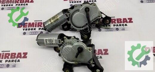 Audi A3 Arka Silecek Motoru 8L0955711B çıkma parça