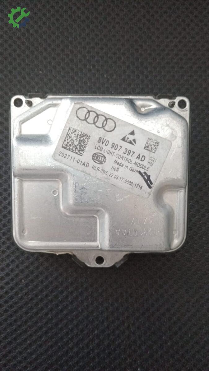 Audi A3 Far Beyni çıkma parça