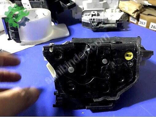 Audi A4 Sağ Ön Kapı Kilidi 8J1837016A çıkma parça