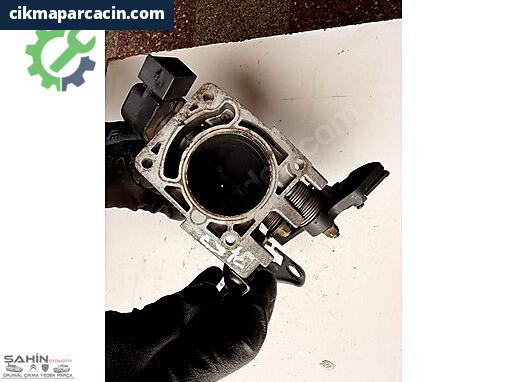 Ford Fiesta Gaz Kelebeği çıkma parça