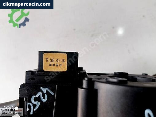 Citroen Saxo Sinyal Kolu 96238416ZL çıkma parça
