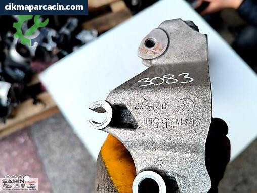 Ford Fiesta Klima Kompresörü 9641715580 çıkma parça