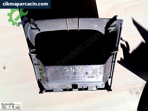 Peugeot Partner Bakalit 9645016377 çıkma parça