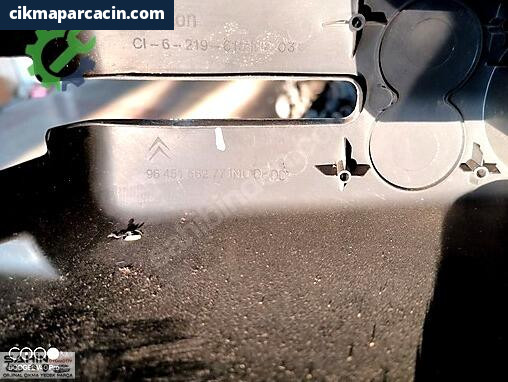 Peugeot Partner Bakalit 9645156277 çıkma parça