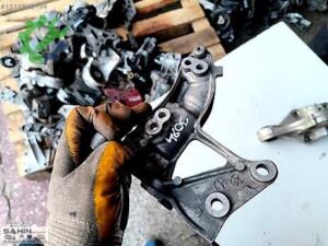 FORD FOCUS ŞARZ DİNAMOSU BAĞLANTI BRAKETİ 9653249480