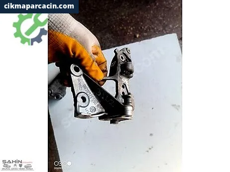 Ford Focus Bağlantı Braketi çıkma parça