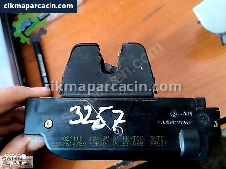 Citroen C5 Bagaj çıkma parça