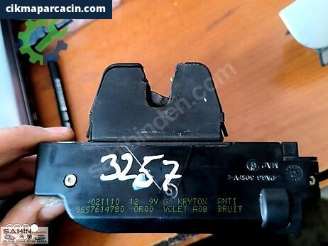 Citroen C5 Bagaj çıkma parça