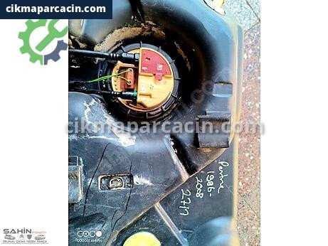 Peugeot Partner Yakıt Deposu çıkma parça