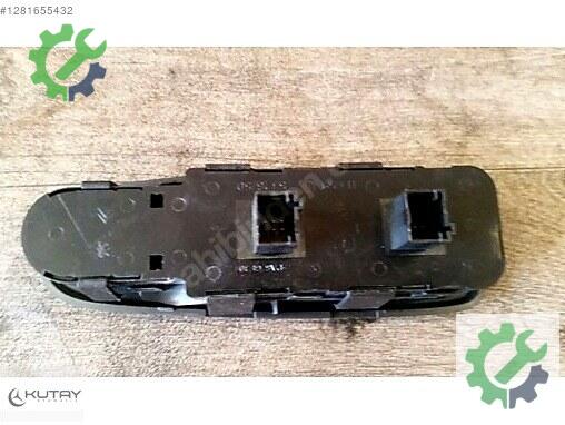 Citroen C4 Picasso Cam Açma Anahtarı 96639383ZD çıkma parça