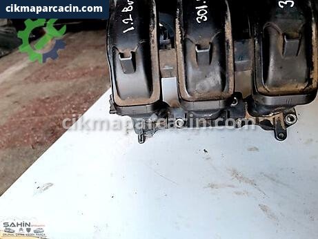 Peugeot 301 Egzoz Manifoldu çıkma parça