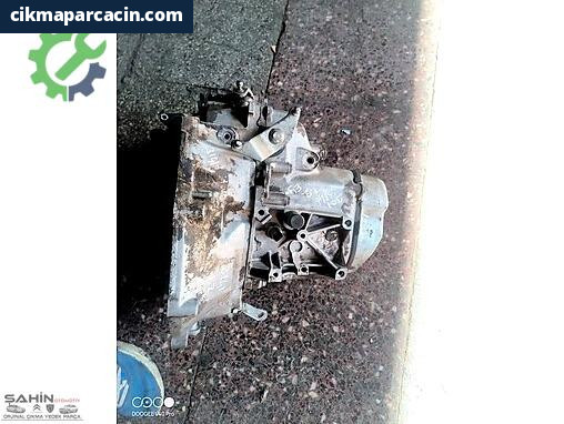 Peugeot 301 Şanzıman Komple 9675193610 çıkma parça