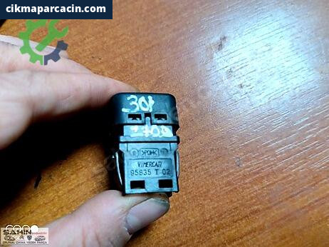 Peugeot 301 Airbag Sargısı çıkma parça