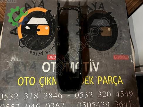 Renault Clio Orta Konsol çıkma parça
